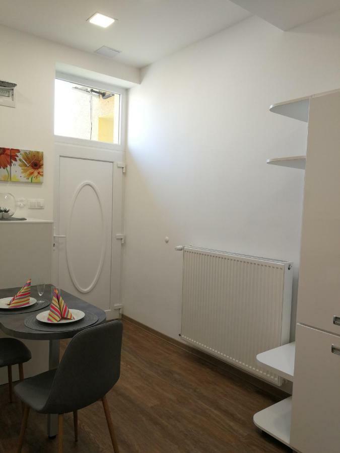 Class Apartment Szegedin Exterior foto